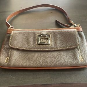 Dooney & Bourke leather wristlet